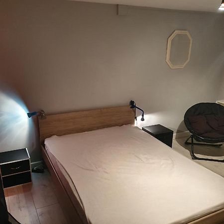 Apartamento T2 en rez de jardin de maison, avec piscine privée, draps et serviettes de toilette non fournis Argelès-sur-Mer Exterior foto